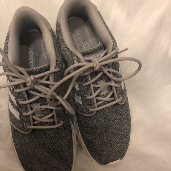 Adidas Tennis Shoes - Picture 2 of 2